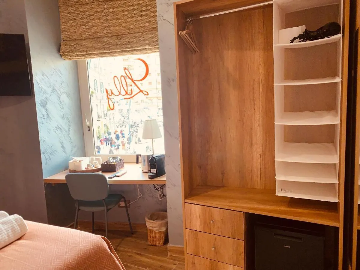 Affittacamere Maison Lilly Napoli
